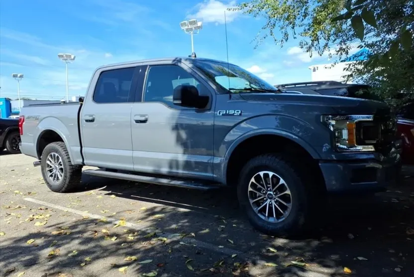 2020 Ford F-150 XLT photo 1