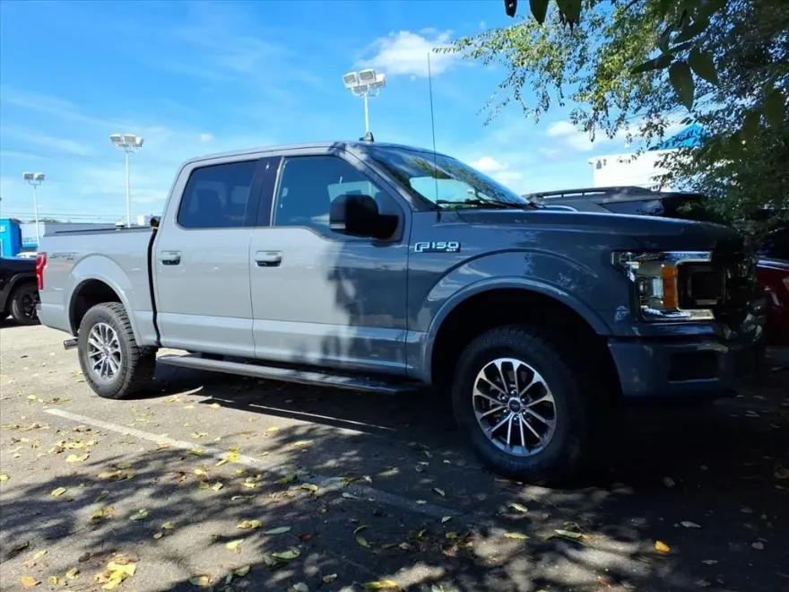 2020 Ford F-150 XLT photo 1