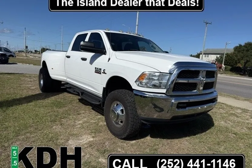 2017 Ram 3500 Tradesman photo 1