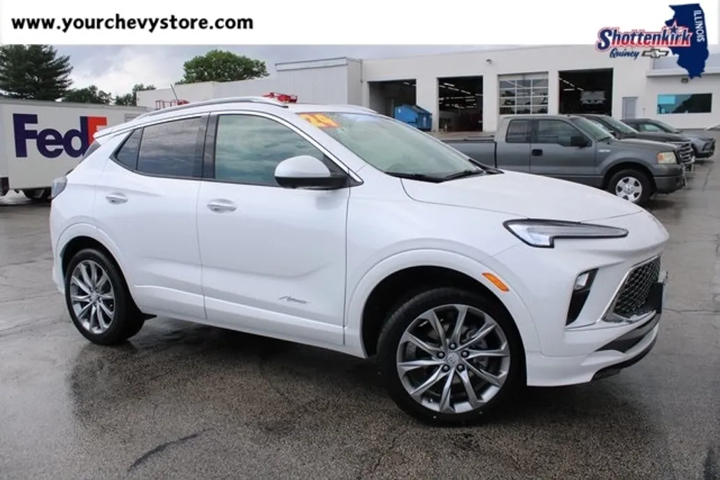 2024 Buick Encore GX Avenir photo 1