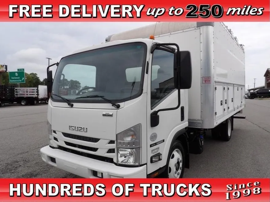2020 Isuzu NRR photo 1
