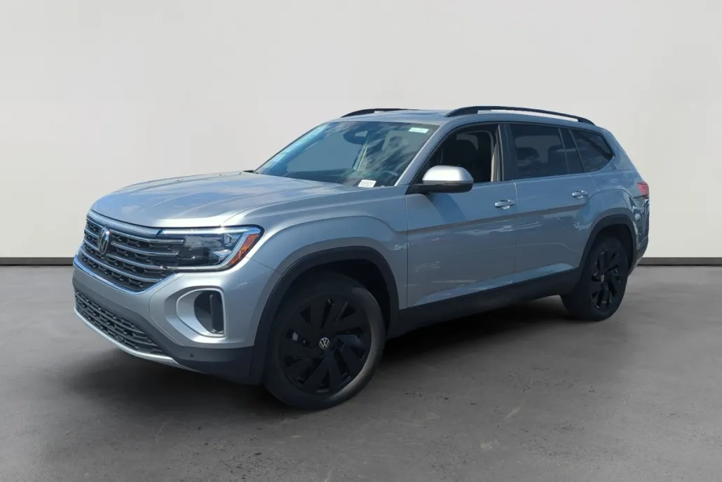 2026 Volkswagen Atlas SE Technology photo 1