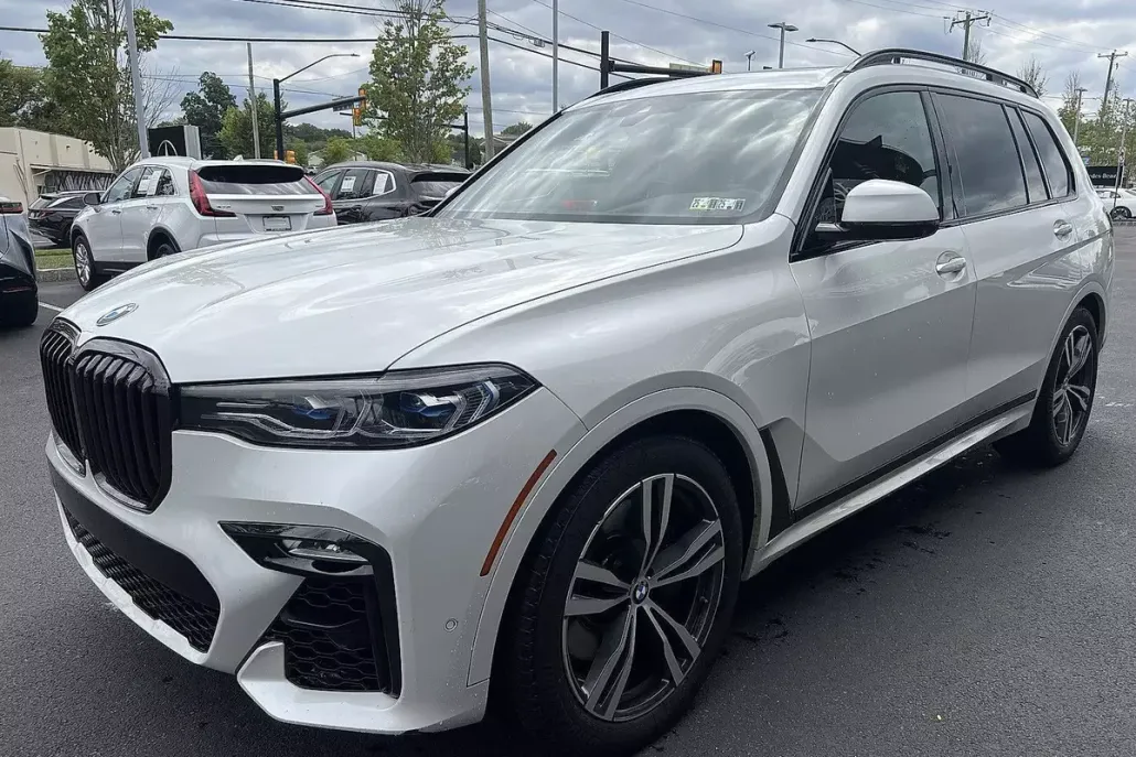 2021 Bmw X7 M50i photo 1