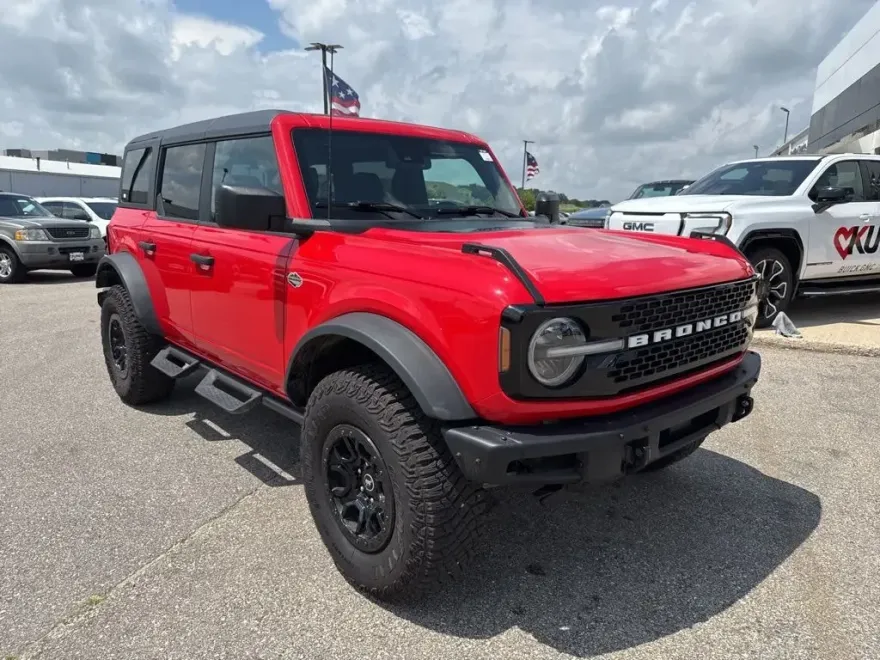 2024 Ford Bronco Wildtrak photo 1
