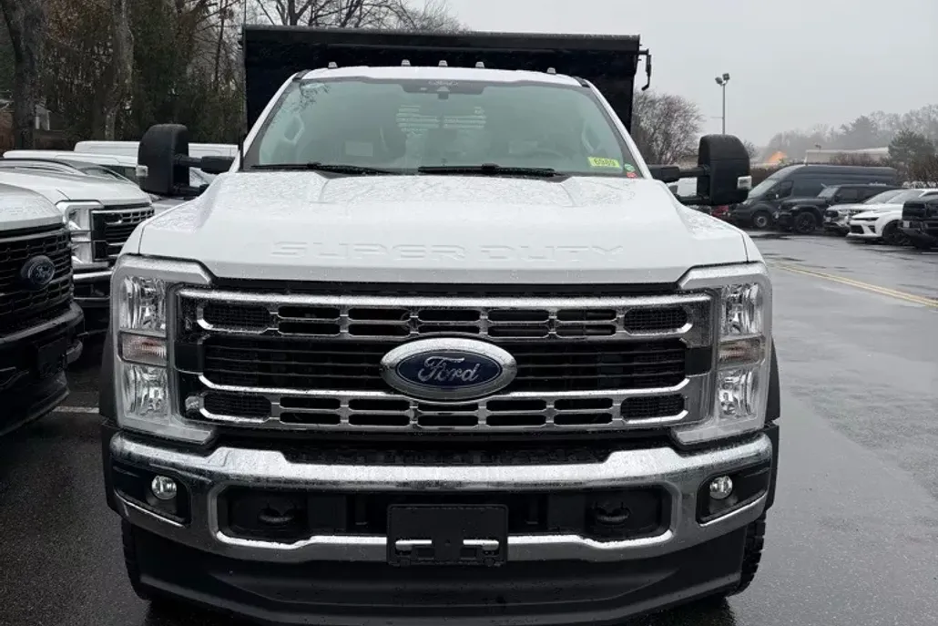2024 Ford F-450 XL photo 1