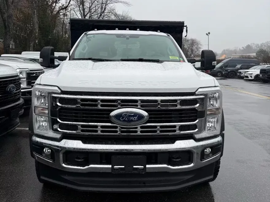 2024 Ford F-450 XL photo 1