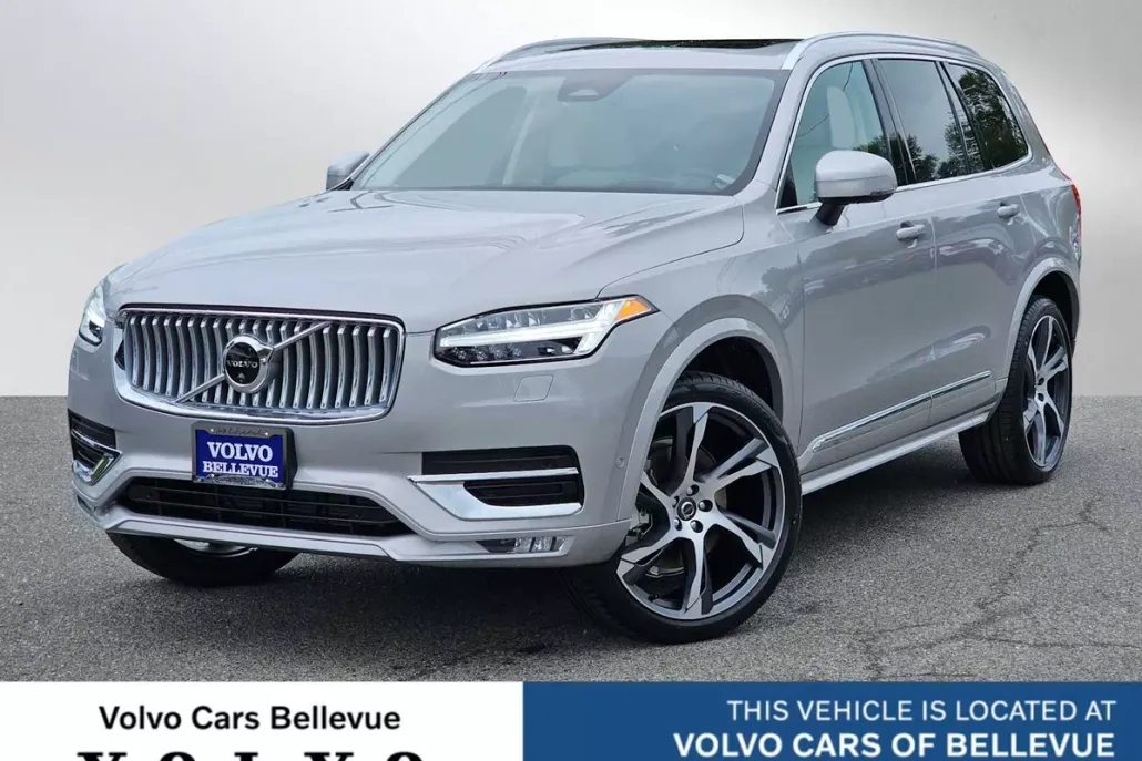 2025 Volvo XC90 photo 1