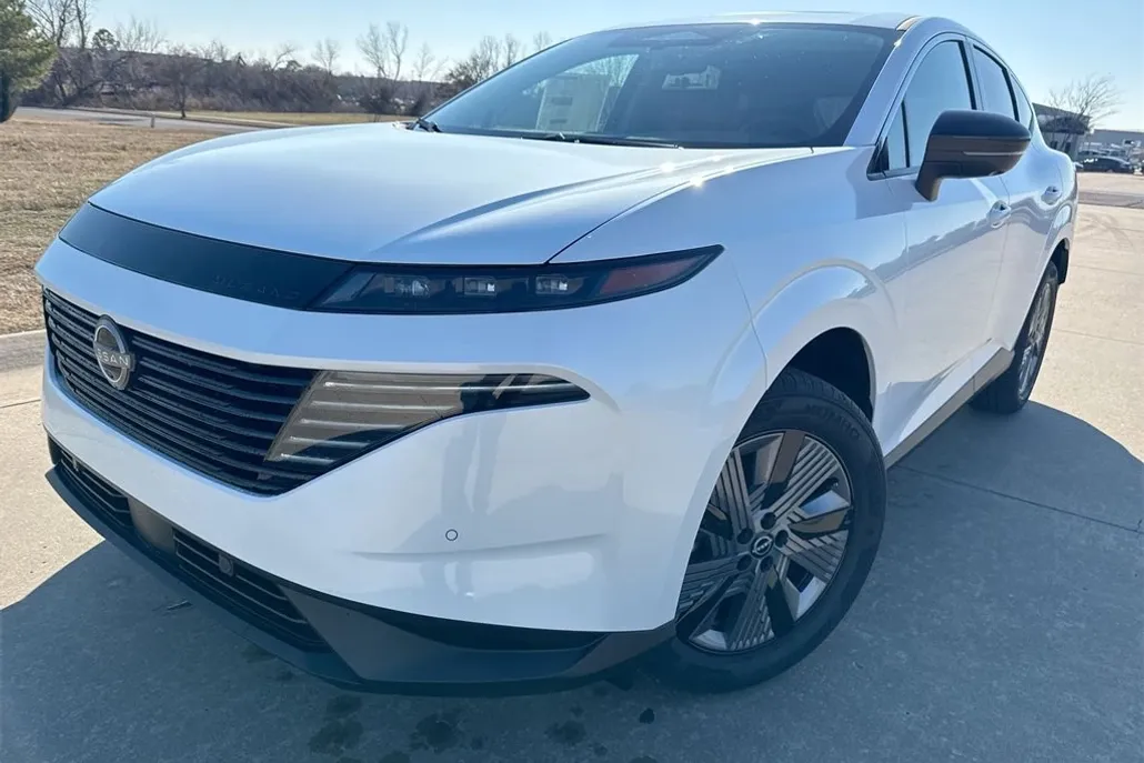 2025 Nissan Murano SL photo 1