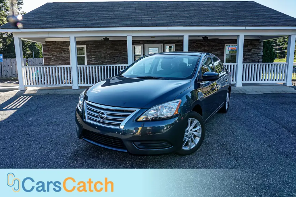 2015 Nissan Sentra SV photo 1