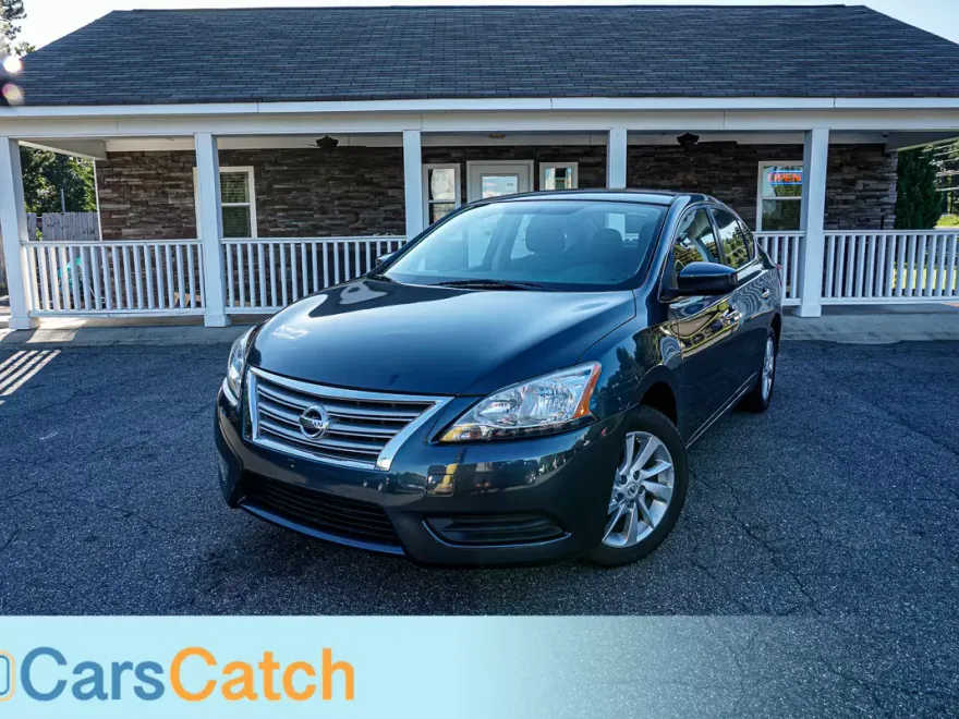 2015 Nissan Sentra SV photo 1