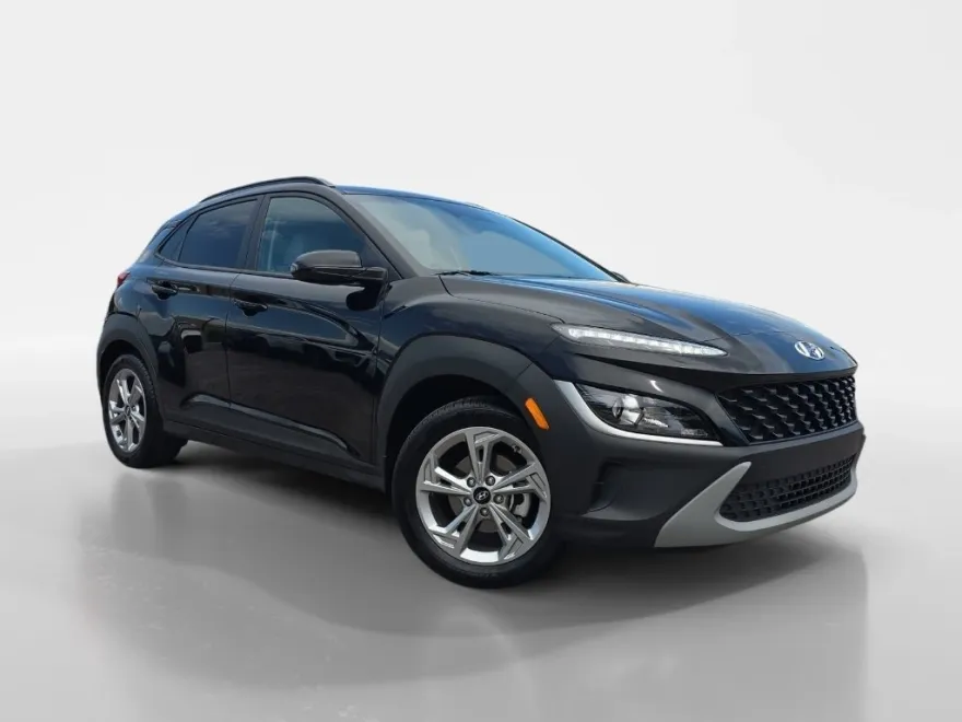 2023 Hyundai Kona SEL photo 1