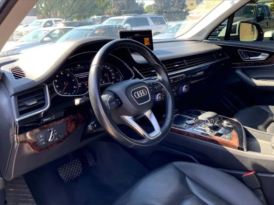 2018 Audi Q7 3.0T Premium Plus photo 13