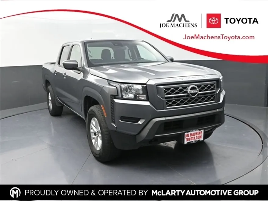 2024 Nissan Frontier SV photo 1