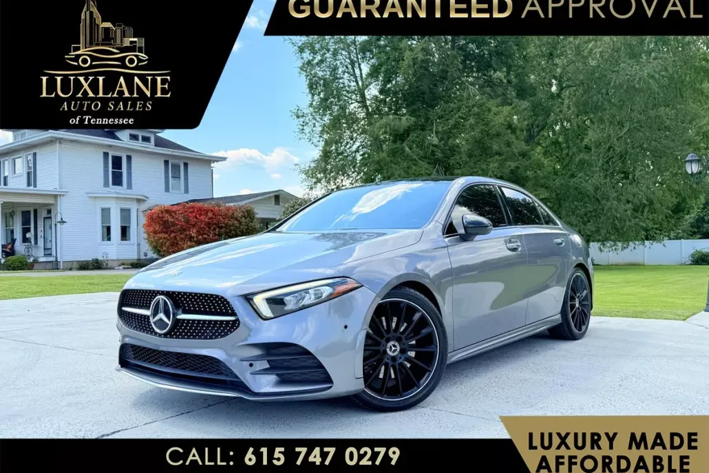 2020 Mercedes Benz A 220 photo 1