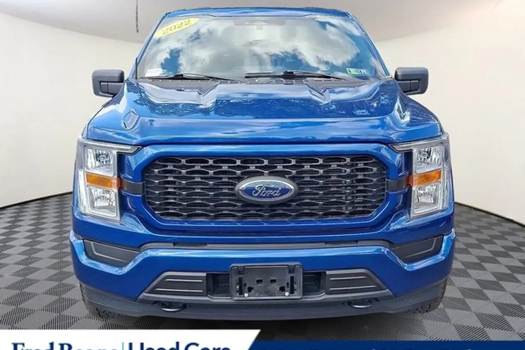 2022 Ford F-150 XL photo 1