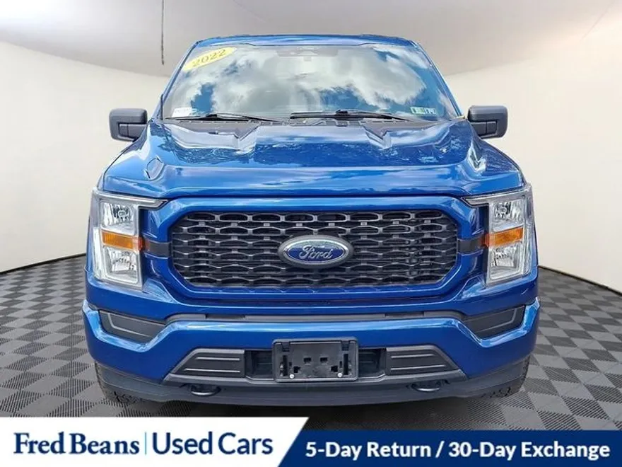 2022 Ford F-150 XL photo 1
