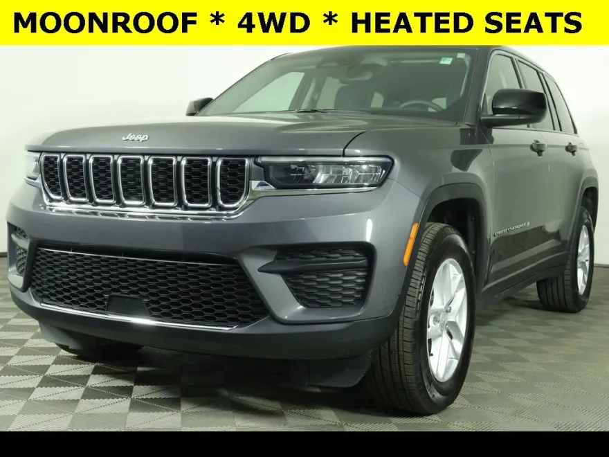 2024 Jeep Grand Cherokee Laredo photo 1
