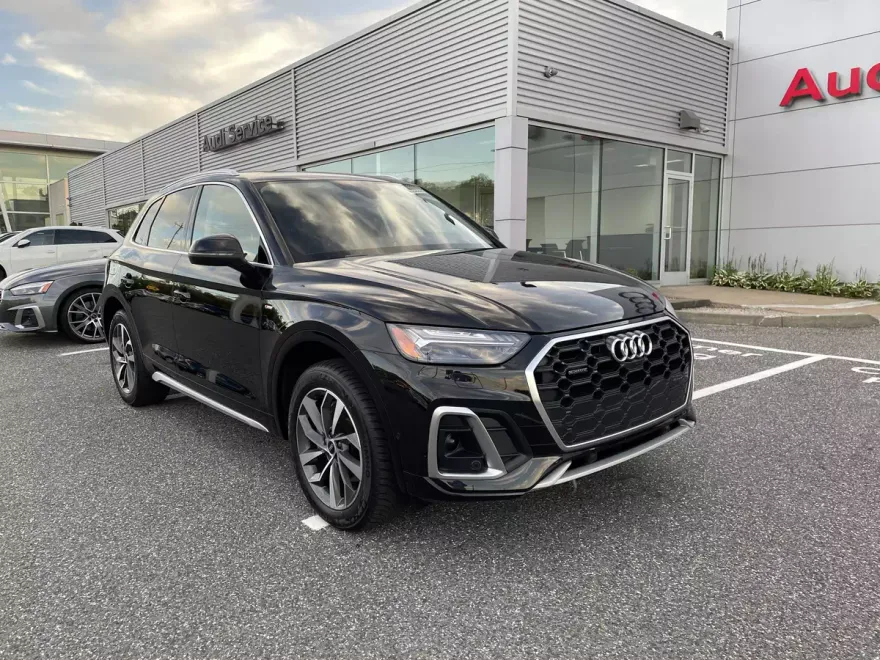 2022 Audi Q5 S line Premium Prestige photo 1
