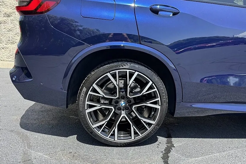 2021 Bmw X5 M photo 1