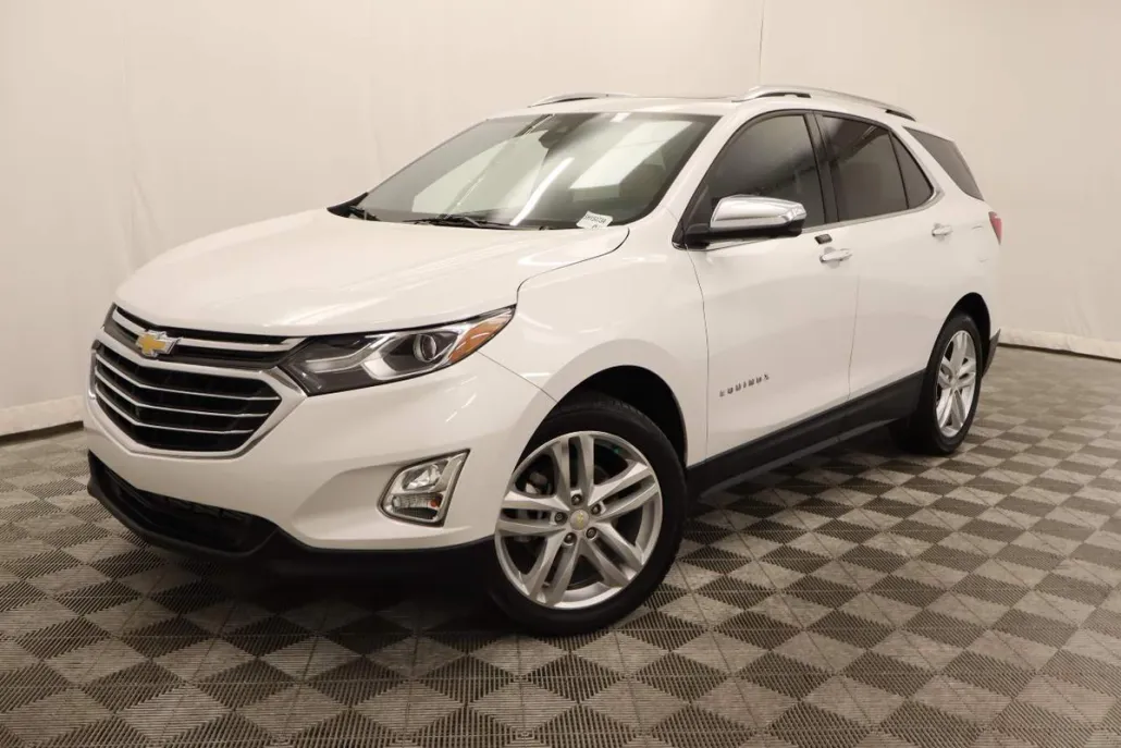 2019 Chevrolet Equinox Premier photo 1