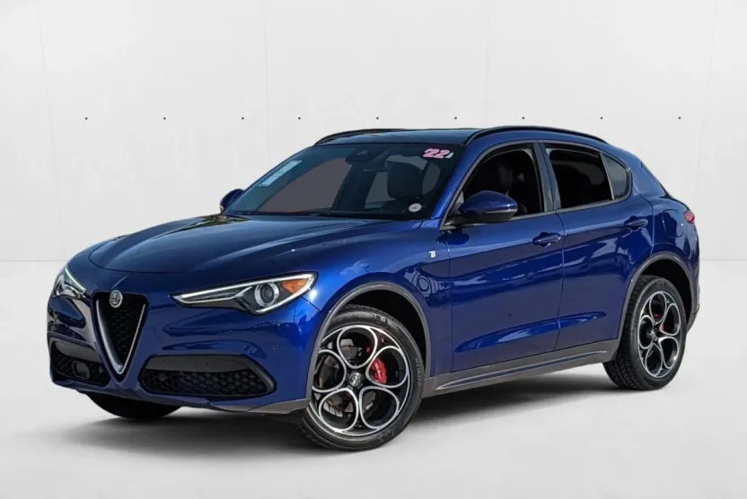 2022 Alfa Romeo Stelvio Ti photo 1