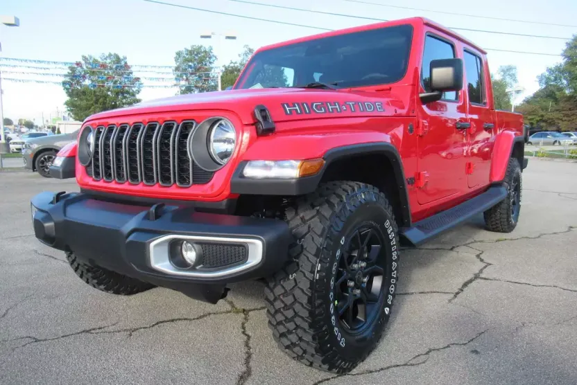 2025 Jeep Gladiator Sport photo 1