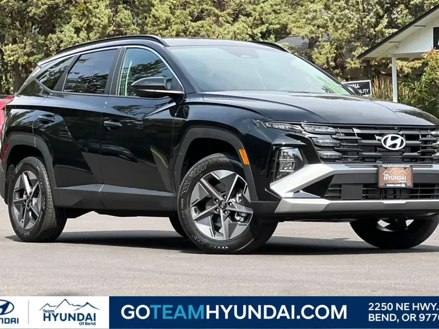 2025 Hyundai Tucson SEL photo 1