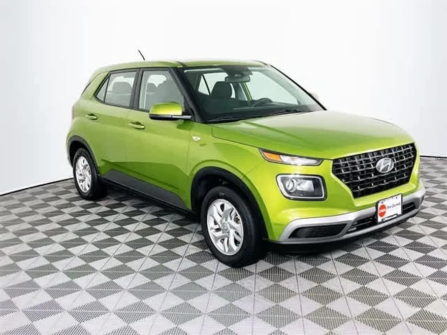 2023 Hyundai Venue SE photo 1