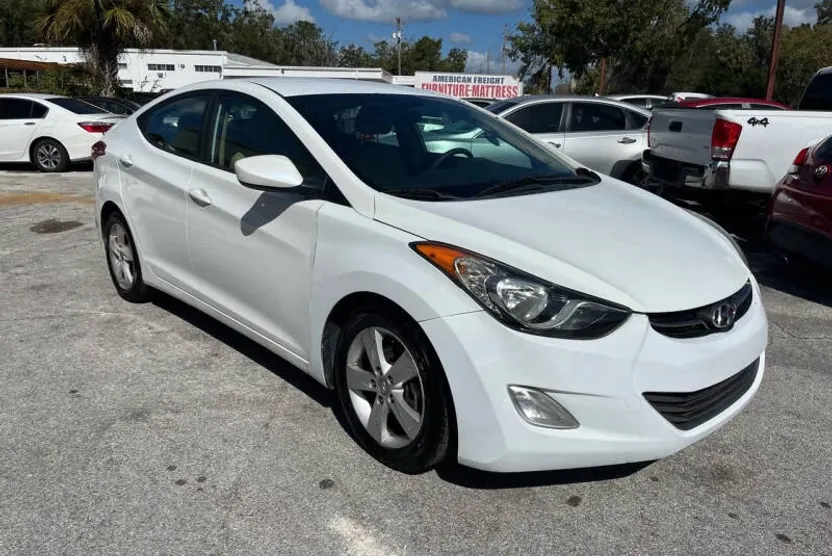 2013 Hyundai Elantra GLS Limited GS SE Tech photo 1