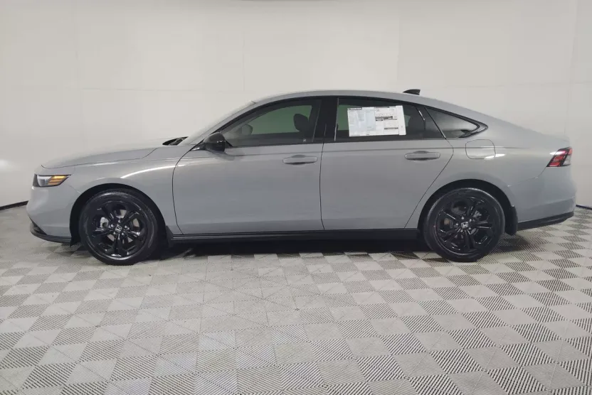 2025 Honda Accord SE photo 1