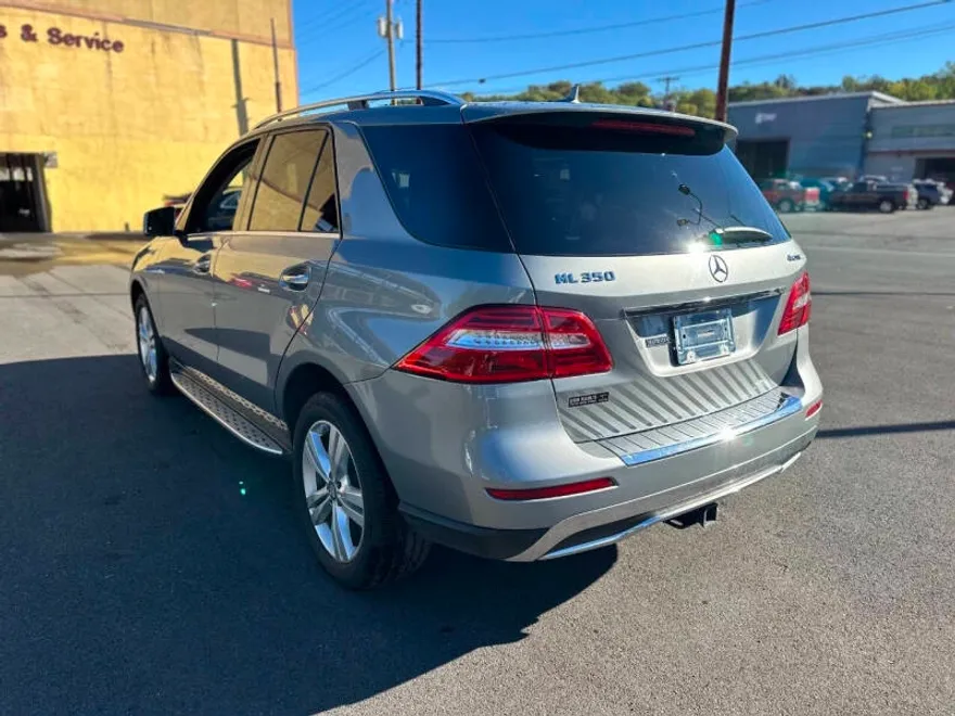 2015 Mercedes Benz ML 350 4MATIC photo 1