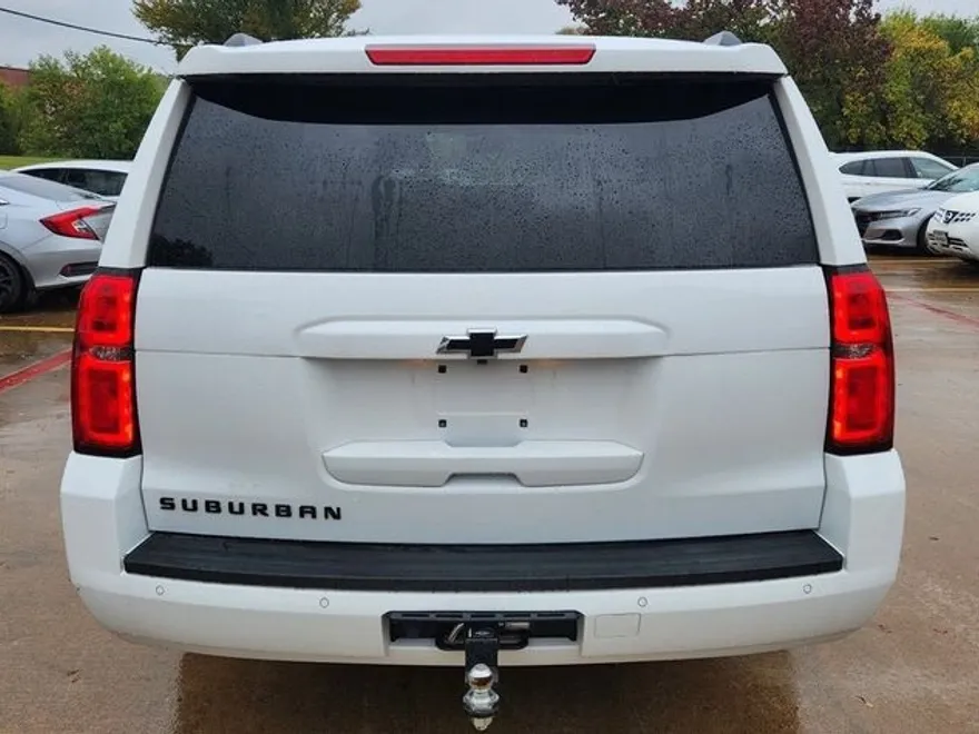 2020 Chevrolet Suburban LS photo 1