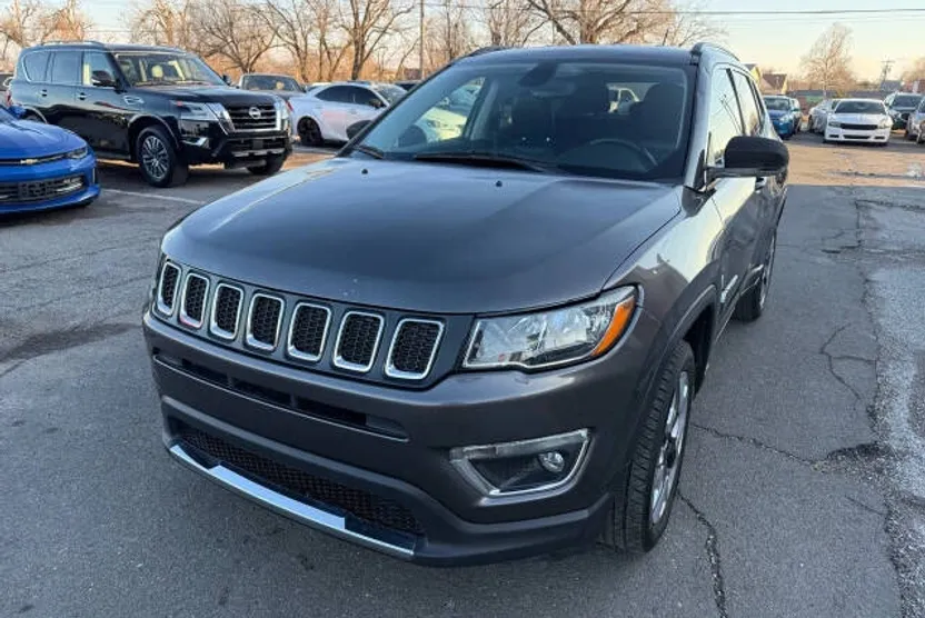 2019 Jeep Compass Limited photo 1