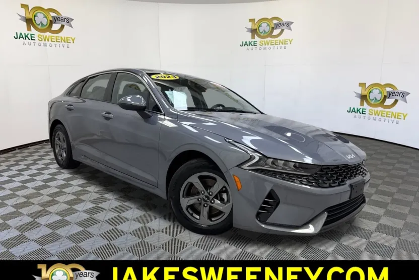 2023 Kia K5 LXS photo 1