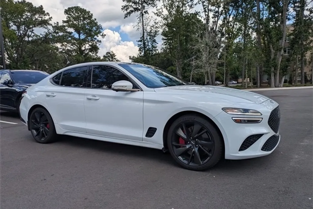 2022 Genesis G70 3.3T photo 1
