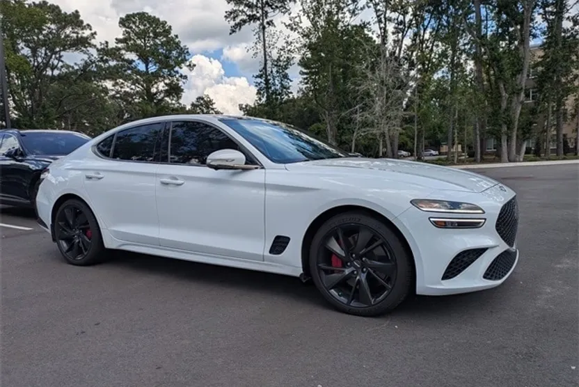 2022 Genesis G70 3.3T photo 1