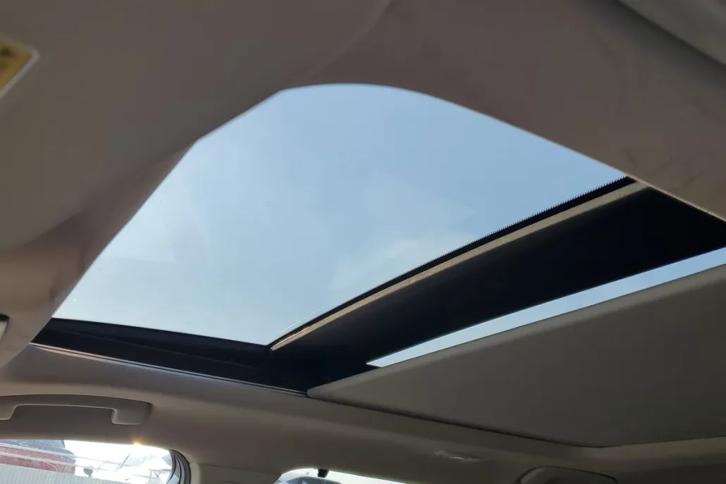 2026 Nissan Rogue SV photo 1