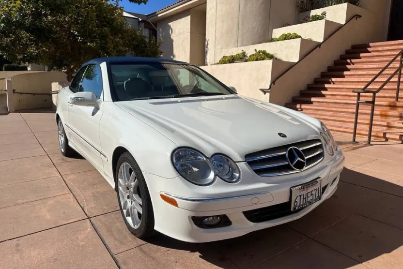 2009 Mercedes Benz CLK 350 photo 1