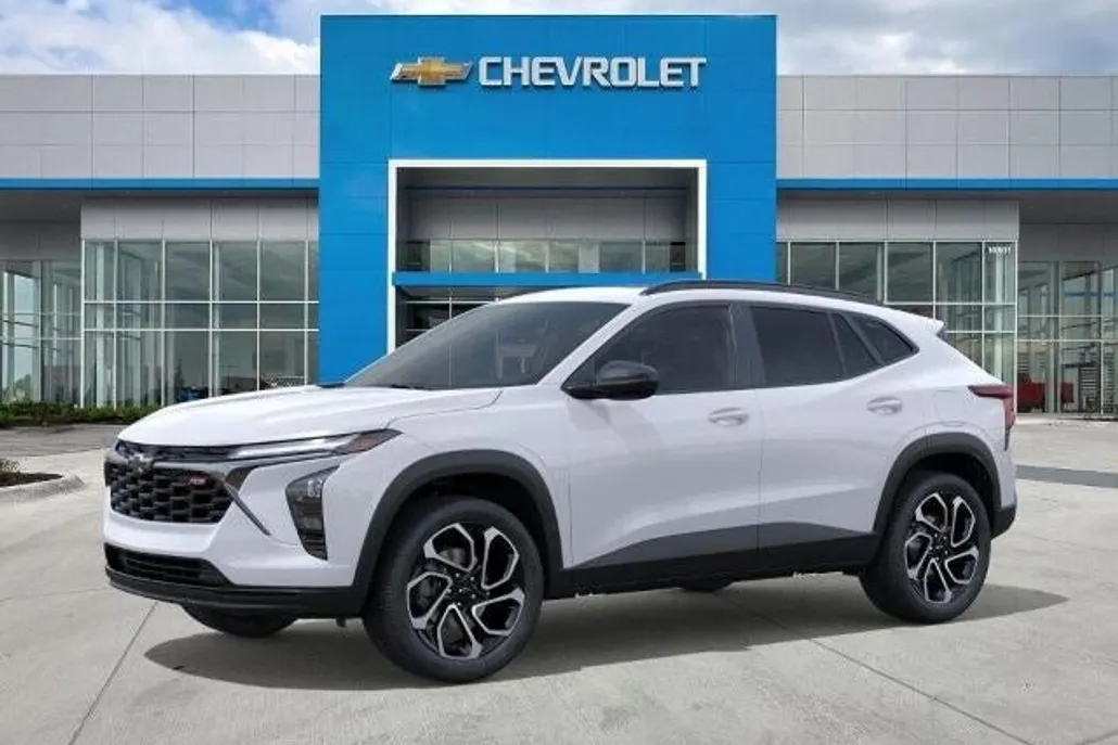 2025 Chevrolet Trax photo 1