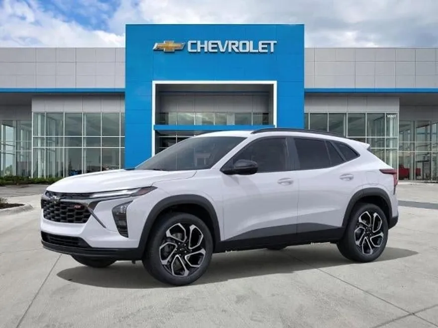 2025 Chevrolet Trax photo 1