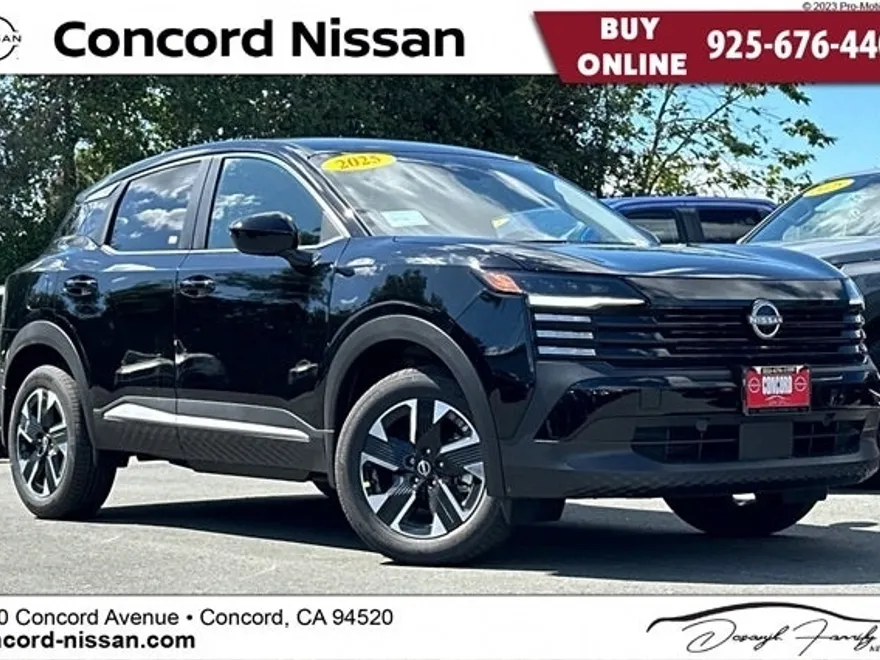 2025 Nissan Kicks SV photo 1