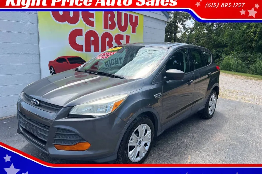 2015 Ford Escape S photo 1