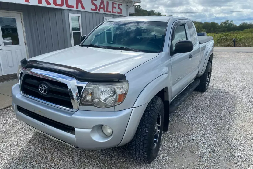 2008 Toyota Tacoma 4x4 Access Cab V6 photo 1