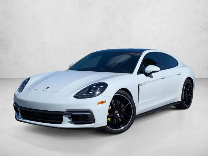 2018 Porsche Panamera E-Hybrid 4 photo 1