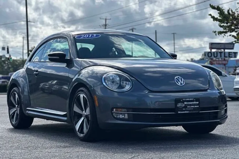 2013 Volkswagen Beetle Sport photo 1