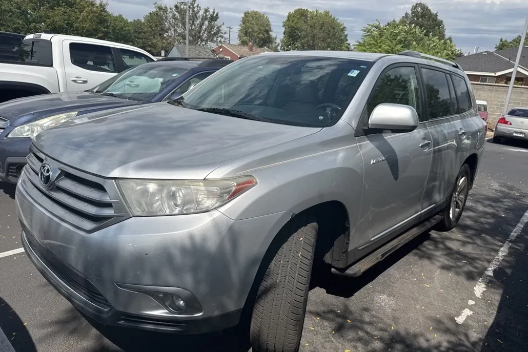 2013 Toyota Highlander Limited photo 1