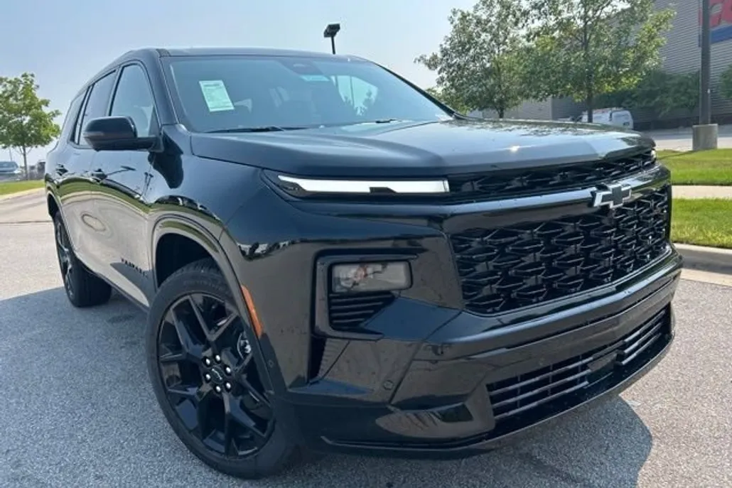 2026 Chevrolet Traverse RS photo 1