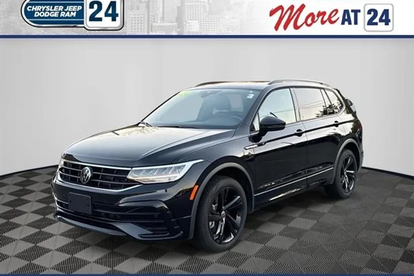 2024 Volkswagen Tiguan SE R-Line Black photo 1