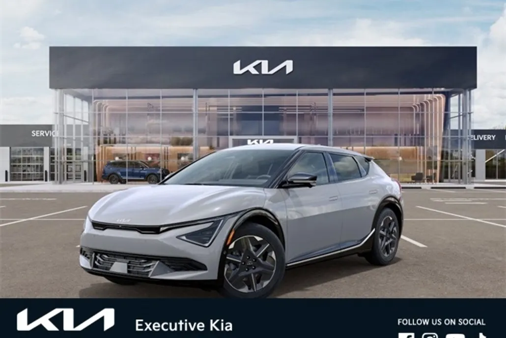 2025 Kia EV6 Light photo 1