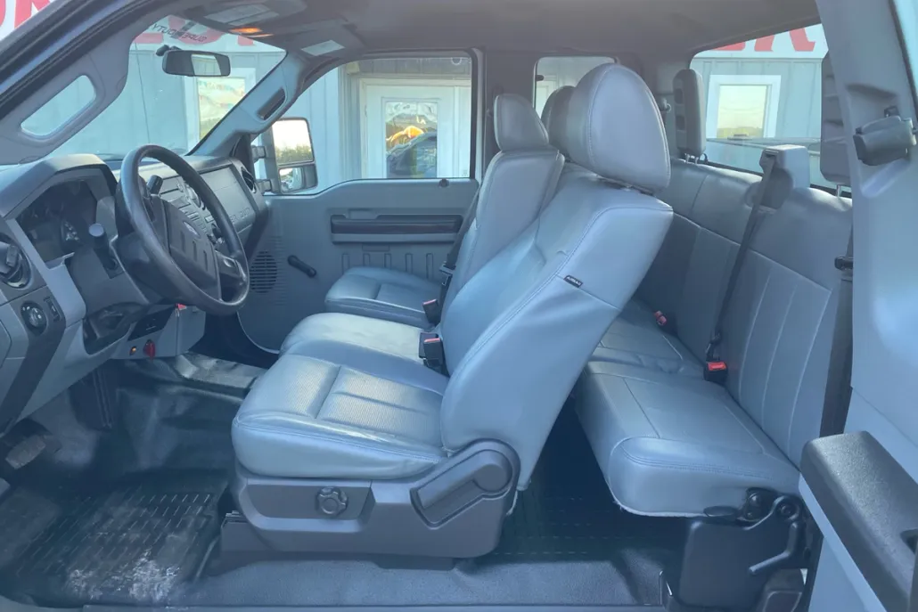 2014 Ford F-350 XL photo 1